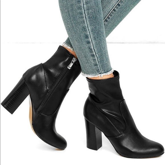 Urban Outfitters Shoes - NIB Black Chunky High Heel Mid Calf Boots